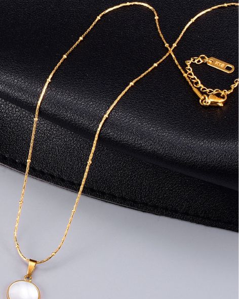 Lena Stone Pendant Necklace