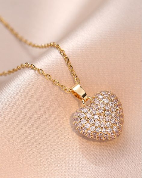 Cora Heart Pendant Necklace