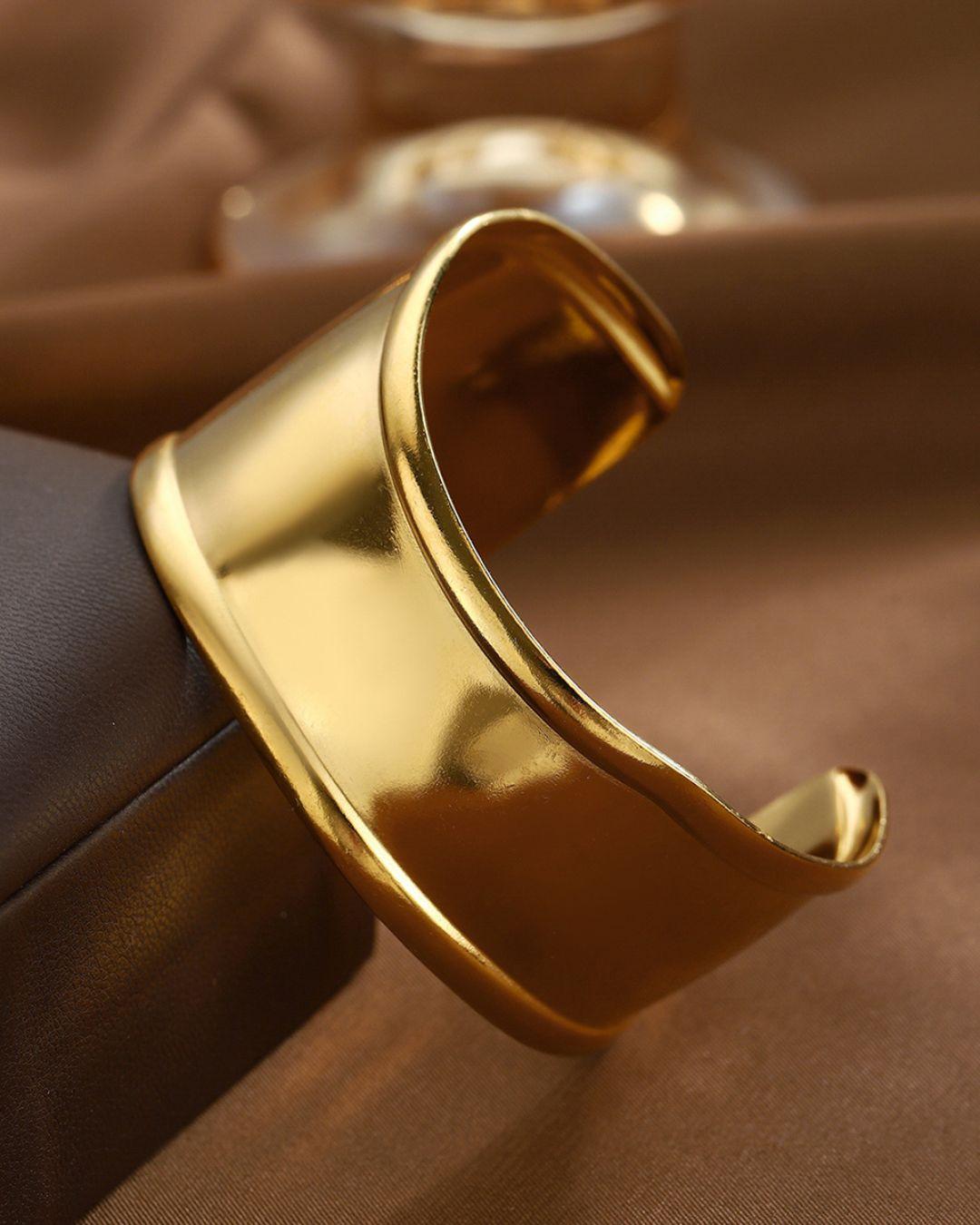 Dara Statement Bangles