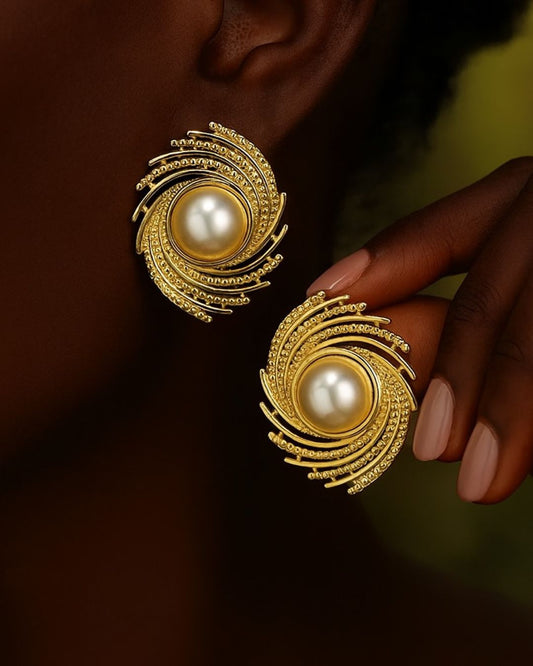 Halo Pearl Earrings