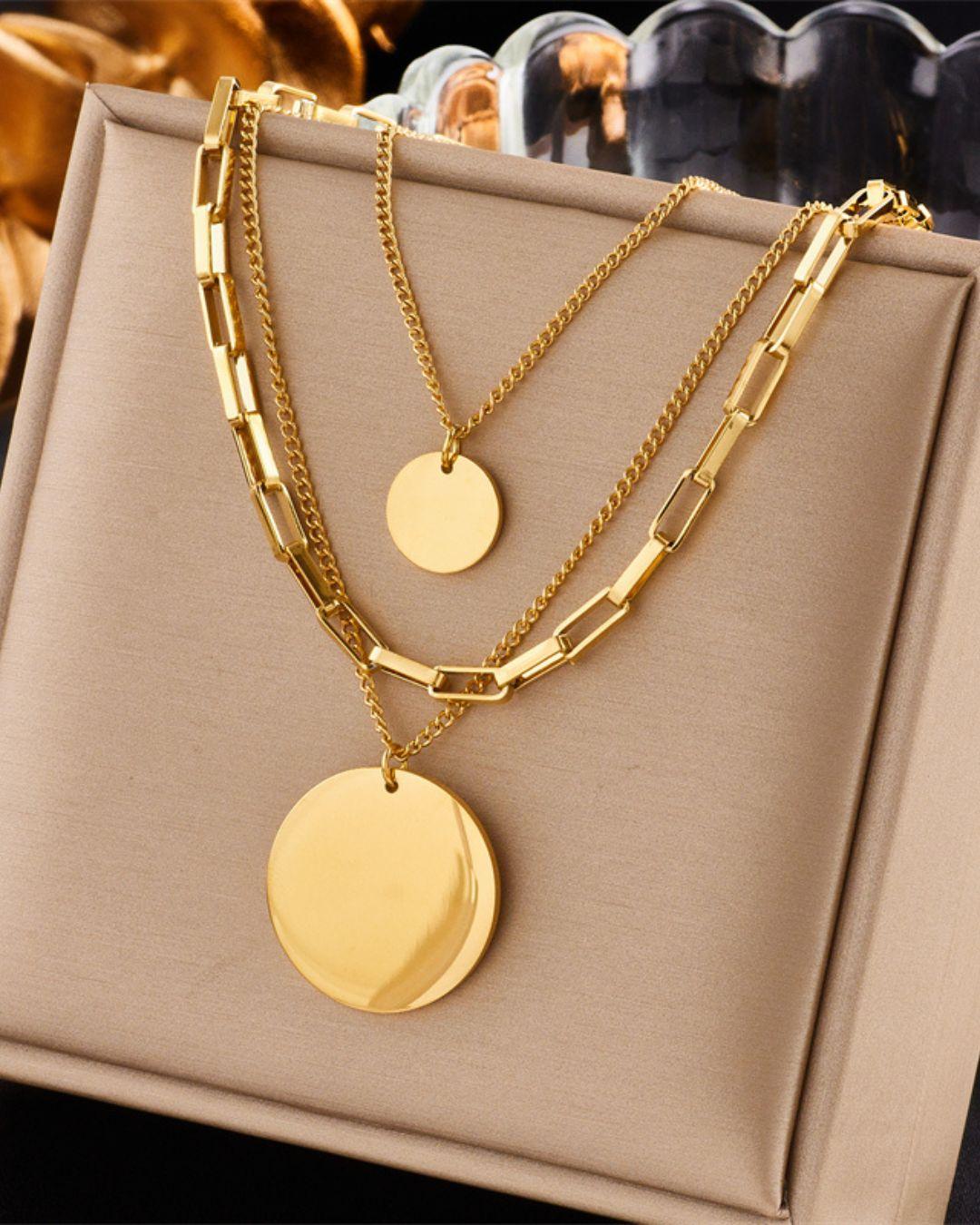 Kiera Layered Necklace with Round Pendants