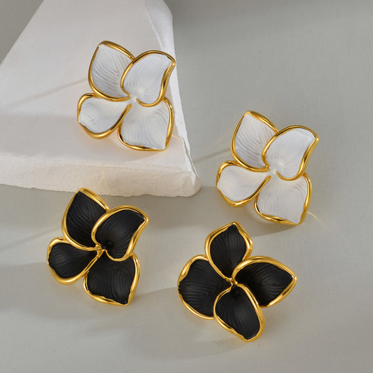 Lia Floral Stud Earrings