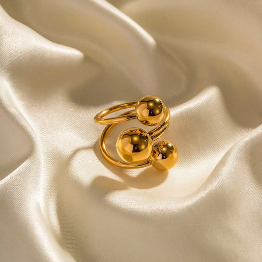 Lina Ball Ring