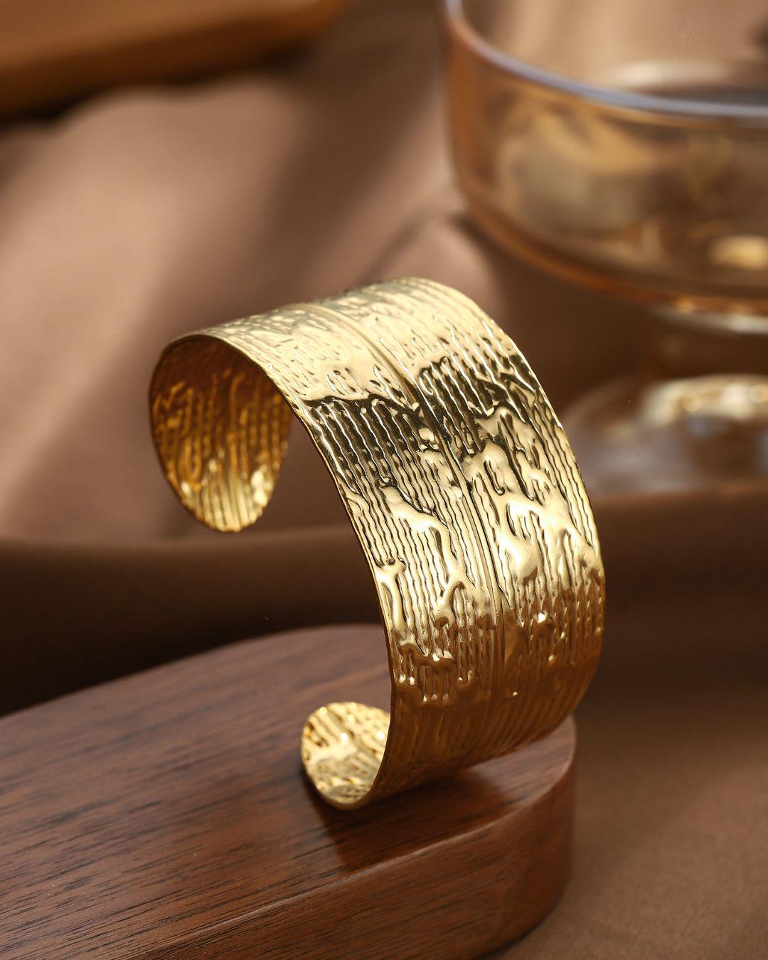 Olea Statement Bangles