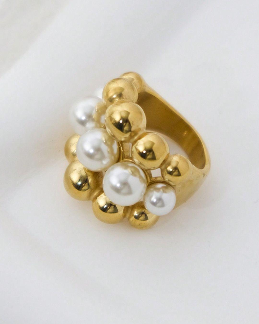 Osma Pearl Ring