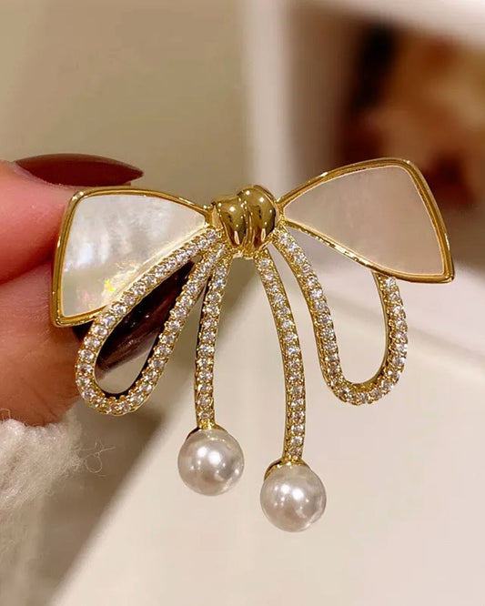Rue Bow Brooch